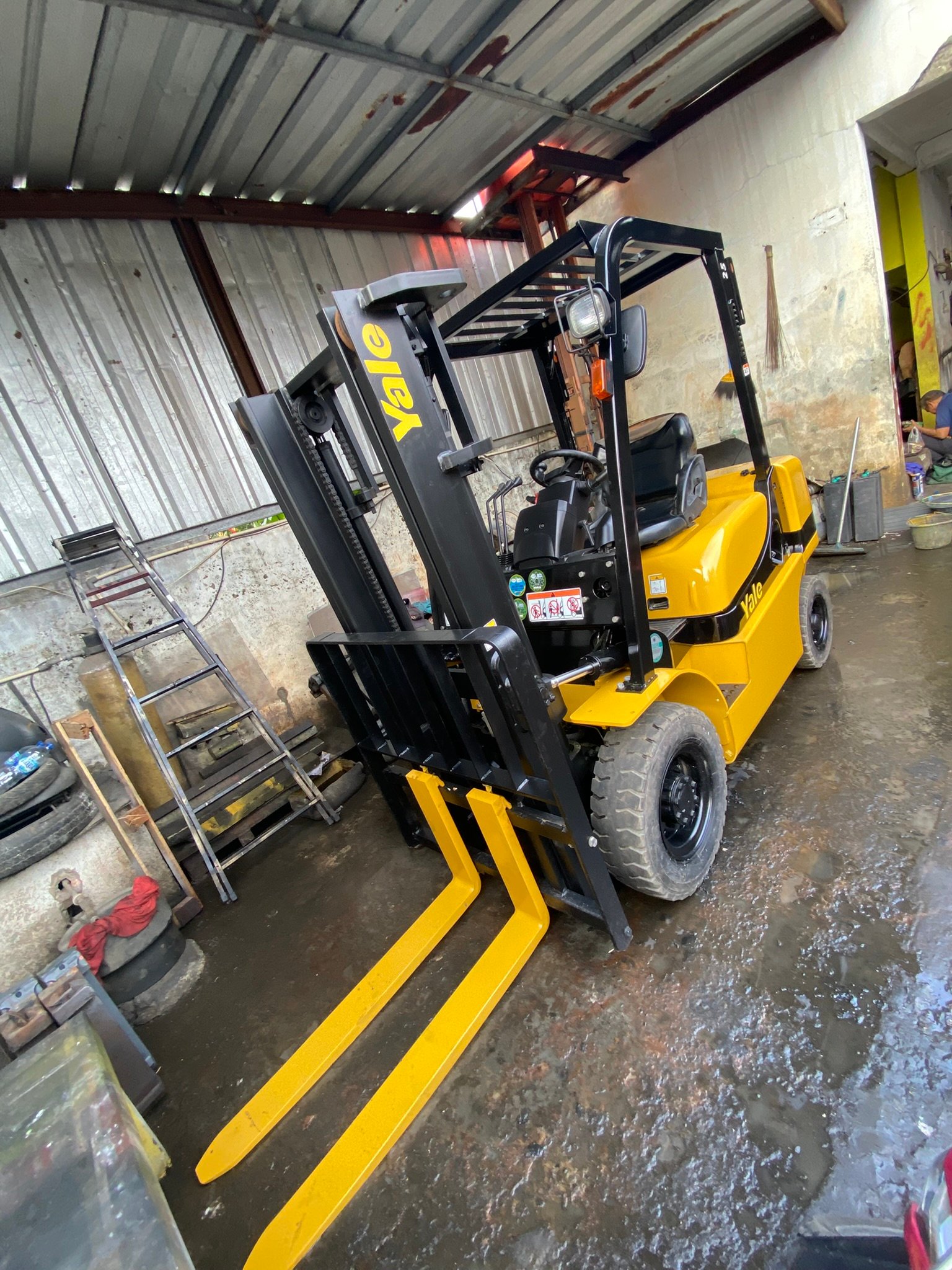MATERI PEKERJAAN PERIODIC MAINTENANCE FORKLIFT DIESEL / GASOLINE & LPG