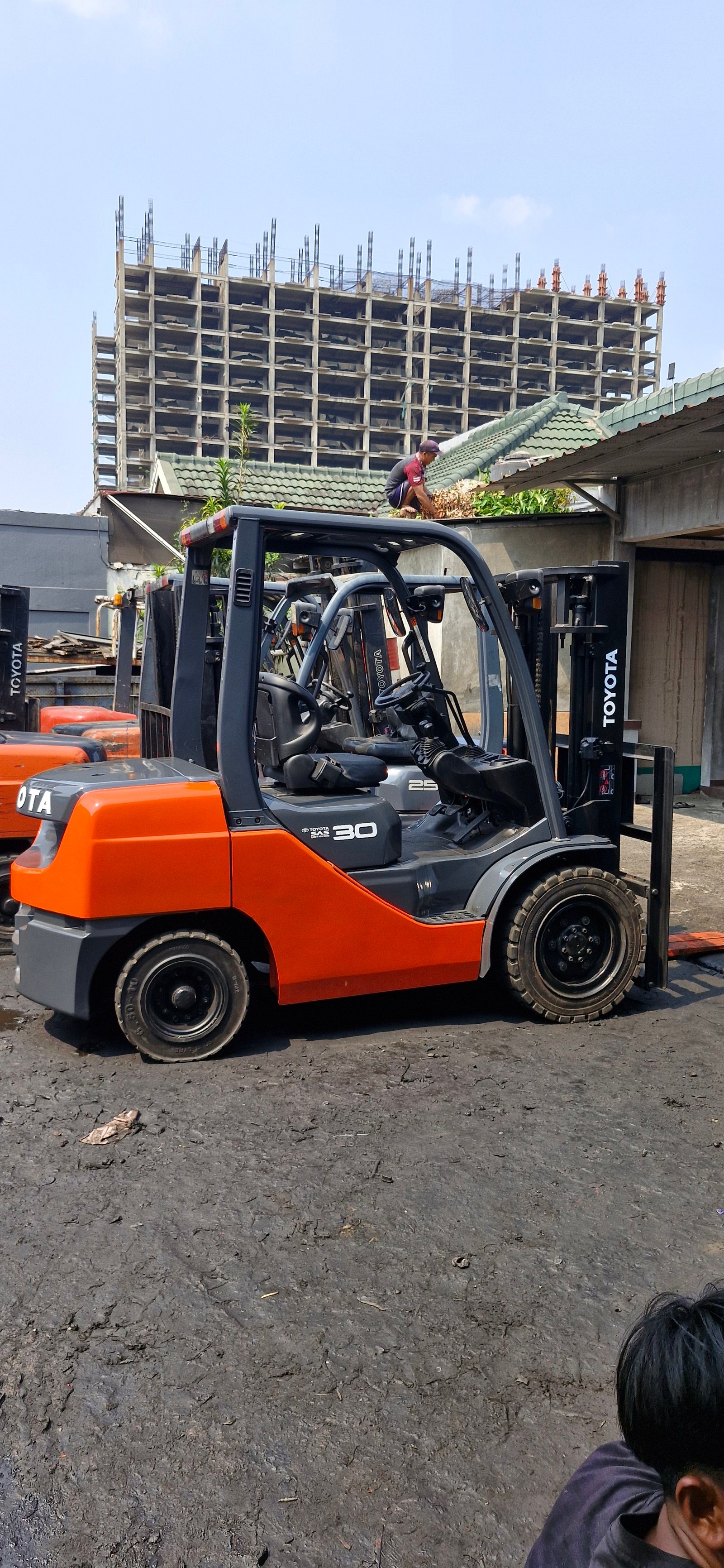 Toyota 8FD30 - foto forklift bekas